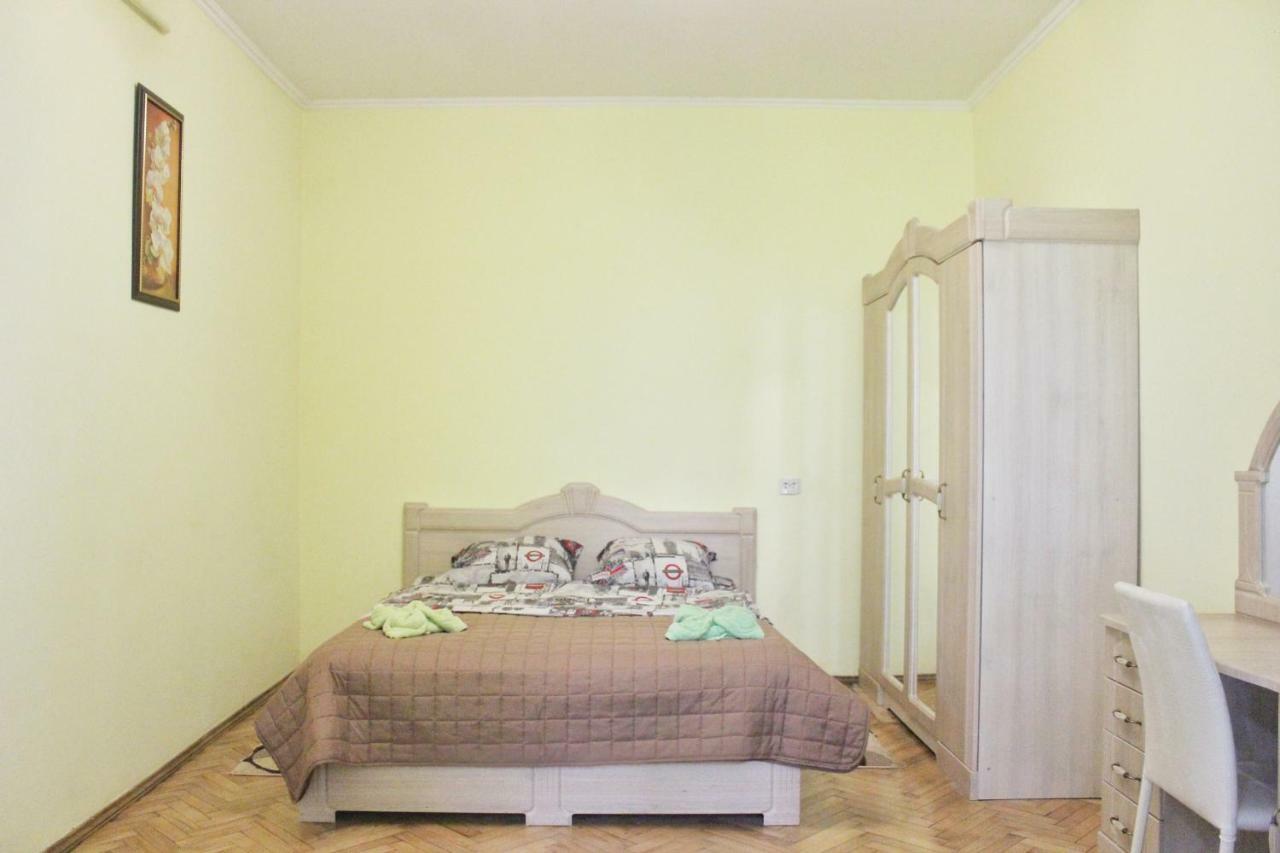Квартира По Вул.Огієнка 13/5 Lviv Exterior foto